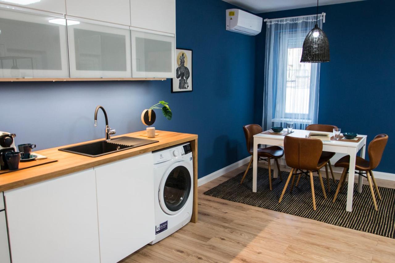 Danubio****2 Bedrooms-Be In The Center Of It All! Boedapest Buitenkant foto