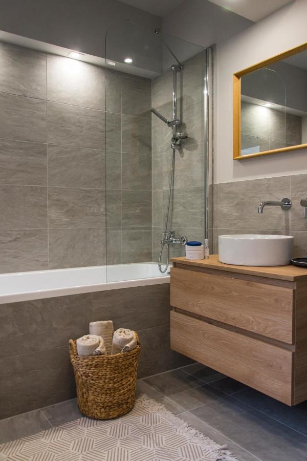 Danubio****2 Bedrooms-Be In The Center Of It All! Boedapest Buitenkant foto